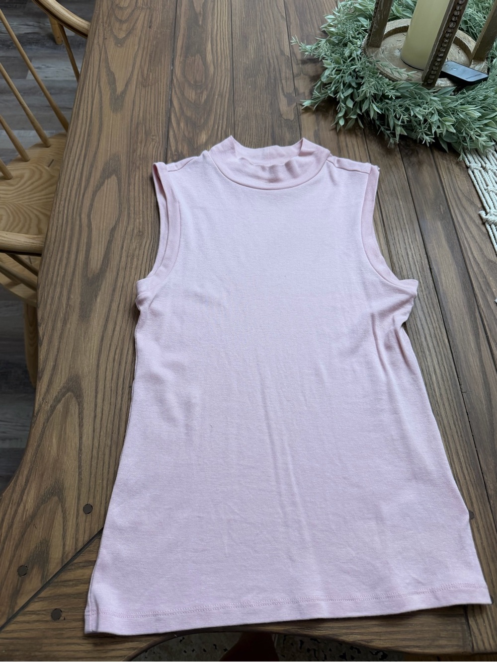 GAP Sleeveless Mock Neck Tank - Pale Pink
